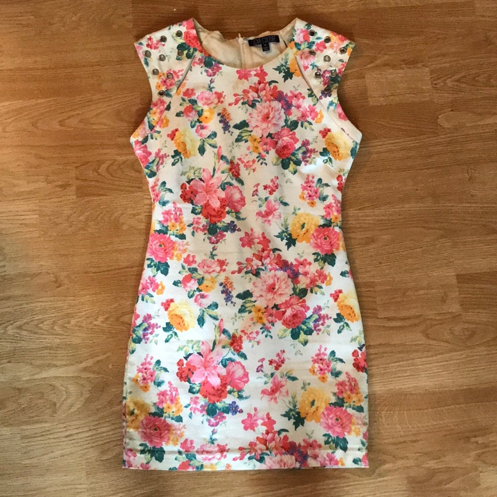 Floral maxi dress